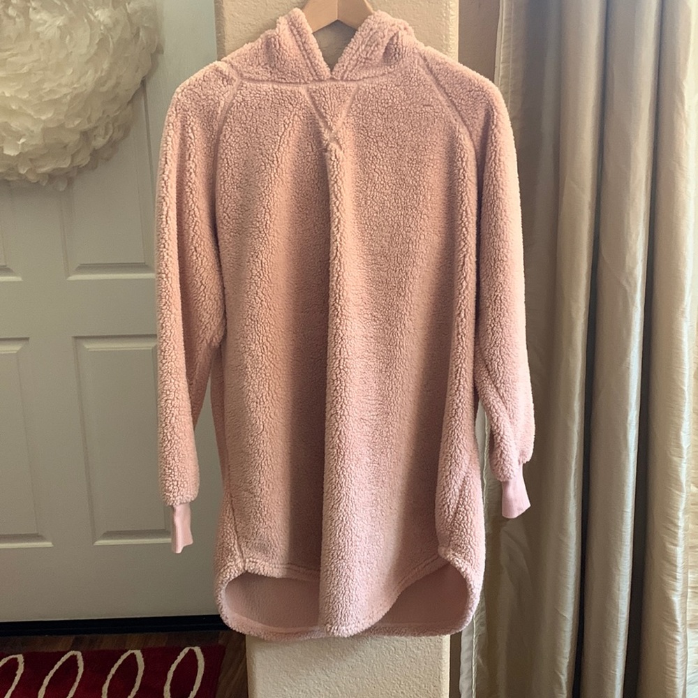 BP size large hoody robe slip over